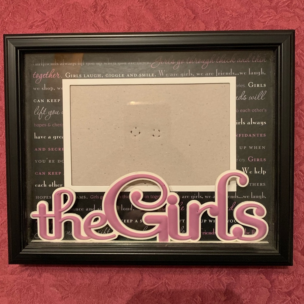 The Girls 3-D Frame
